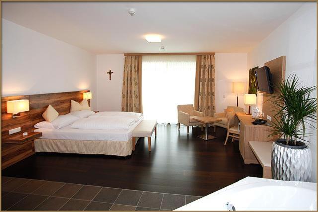 Relax- & Wanderhotel Poppengut Хинтерщодер Екстериор снимка